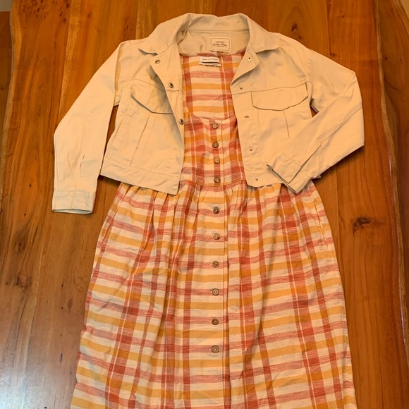 cute jeacket - Picture 2 of 3